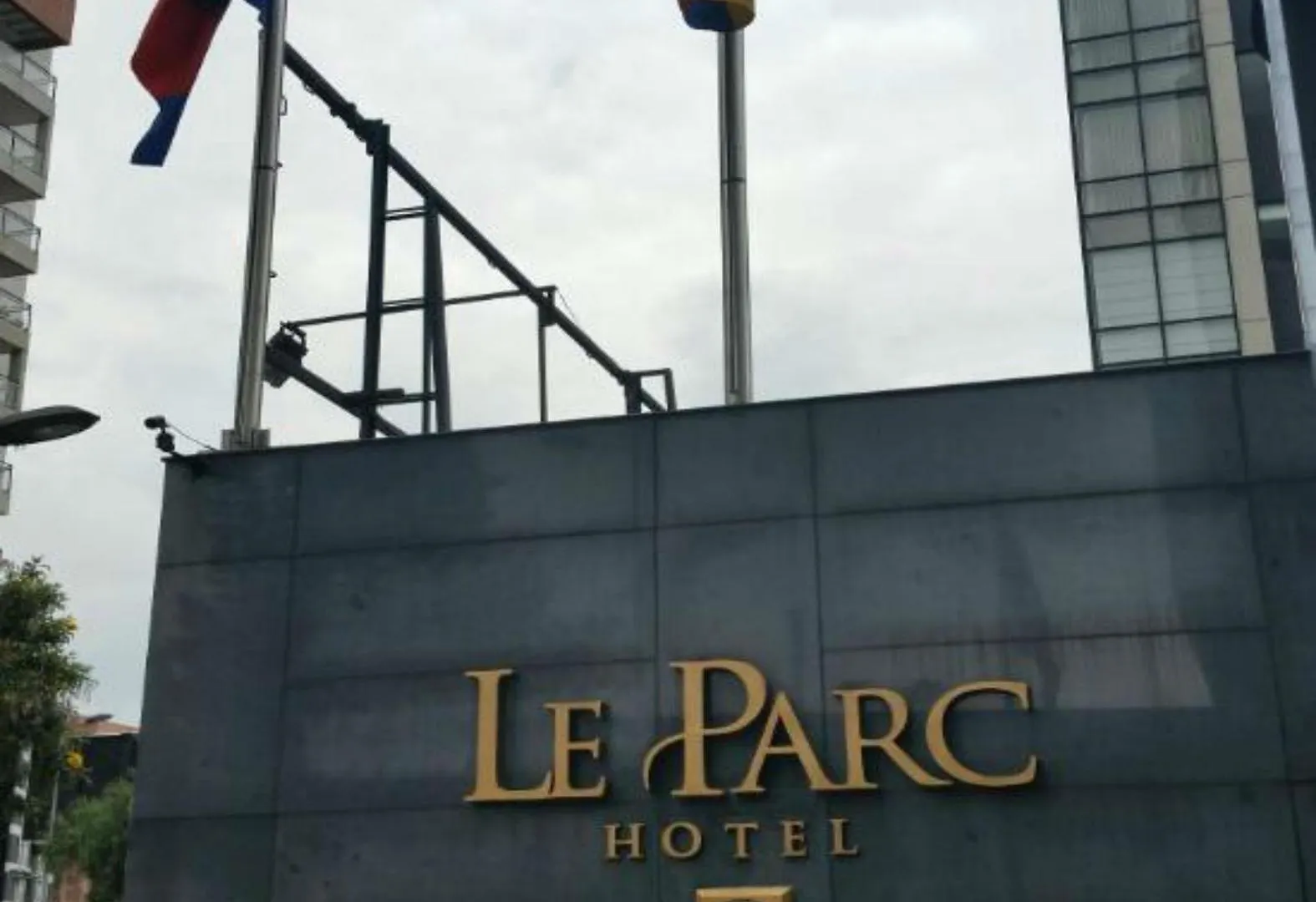 Le Parc Hotel, Beyond Stars Quito