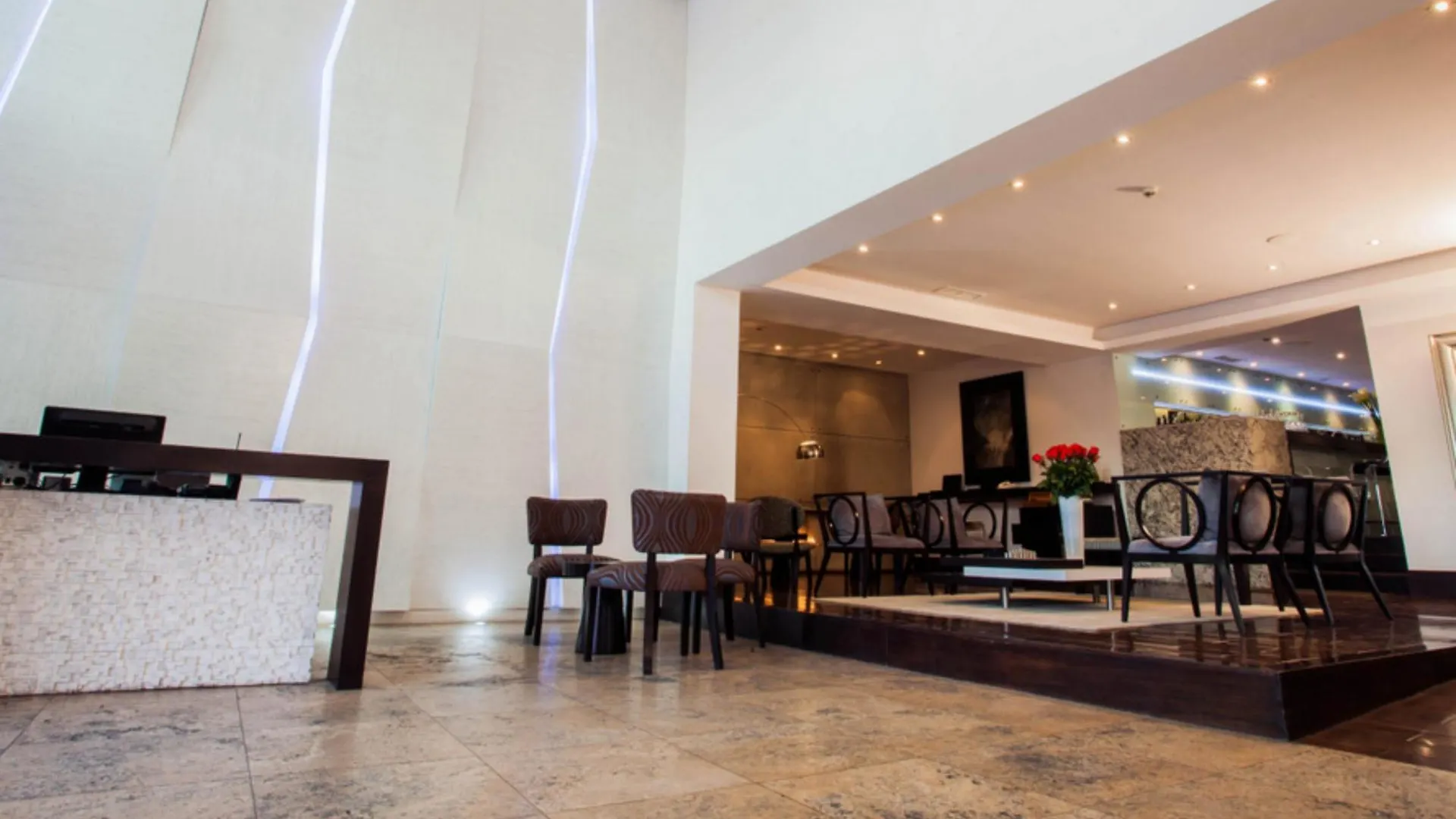 Szálloda Le Parc Hotel, Beyond Stars Quito