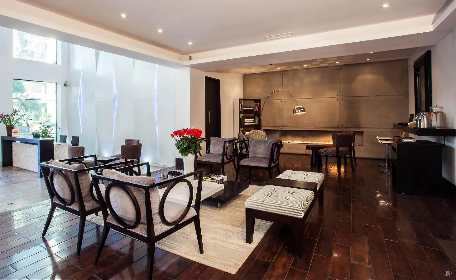 Le Parc Hotel, Beyond Stars Quito